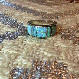 White Fire Opal ring, Sz 5.5